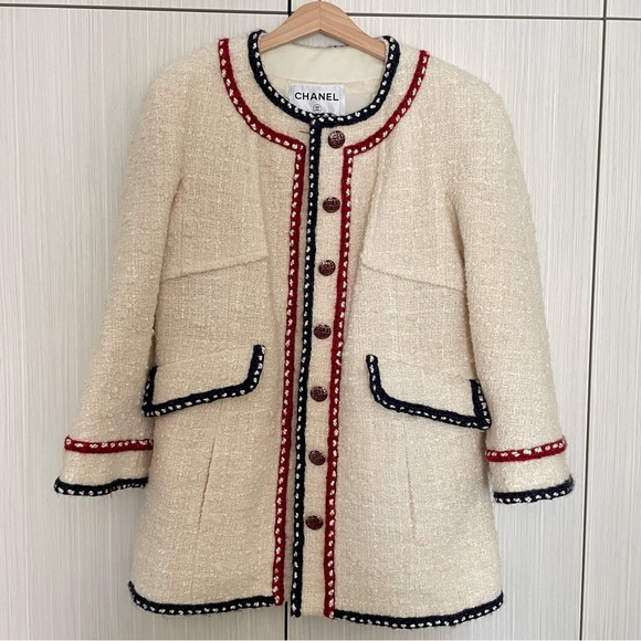 CHANEL 18B WOOL TWEED JACKET 36FR ECRU/ WHITE - Picture 4 of 16